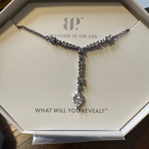 Elegant Silver Necklace with Crystal Accents